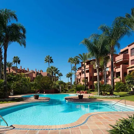 Beachside Penthouse With Sea And Mountain View * Marbella